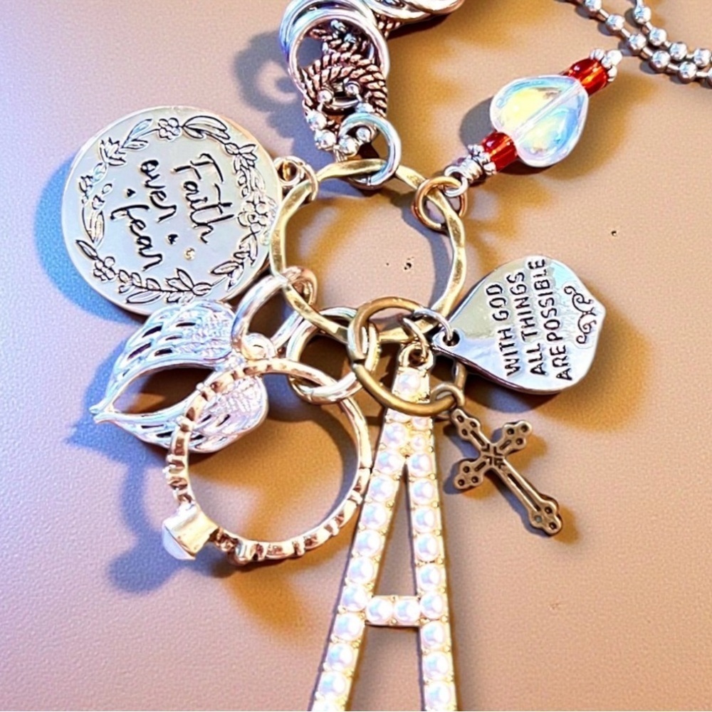 Spiritual and faith. Angel charms assemblage necklace. - Picture 13 of 17